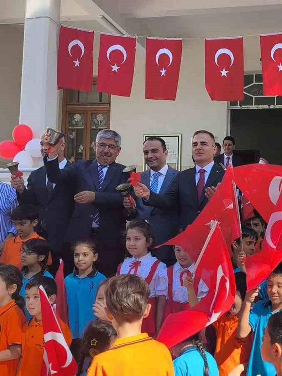 Muğla’da 2026-2027 eğitim öğretim yılının ilk ders zili çaldı