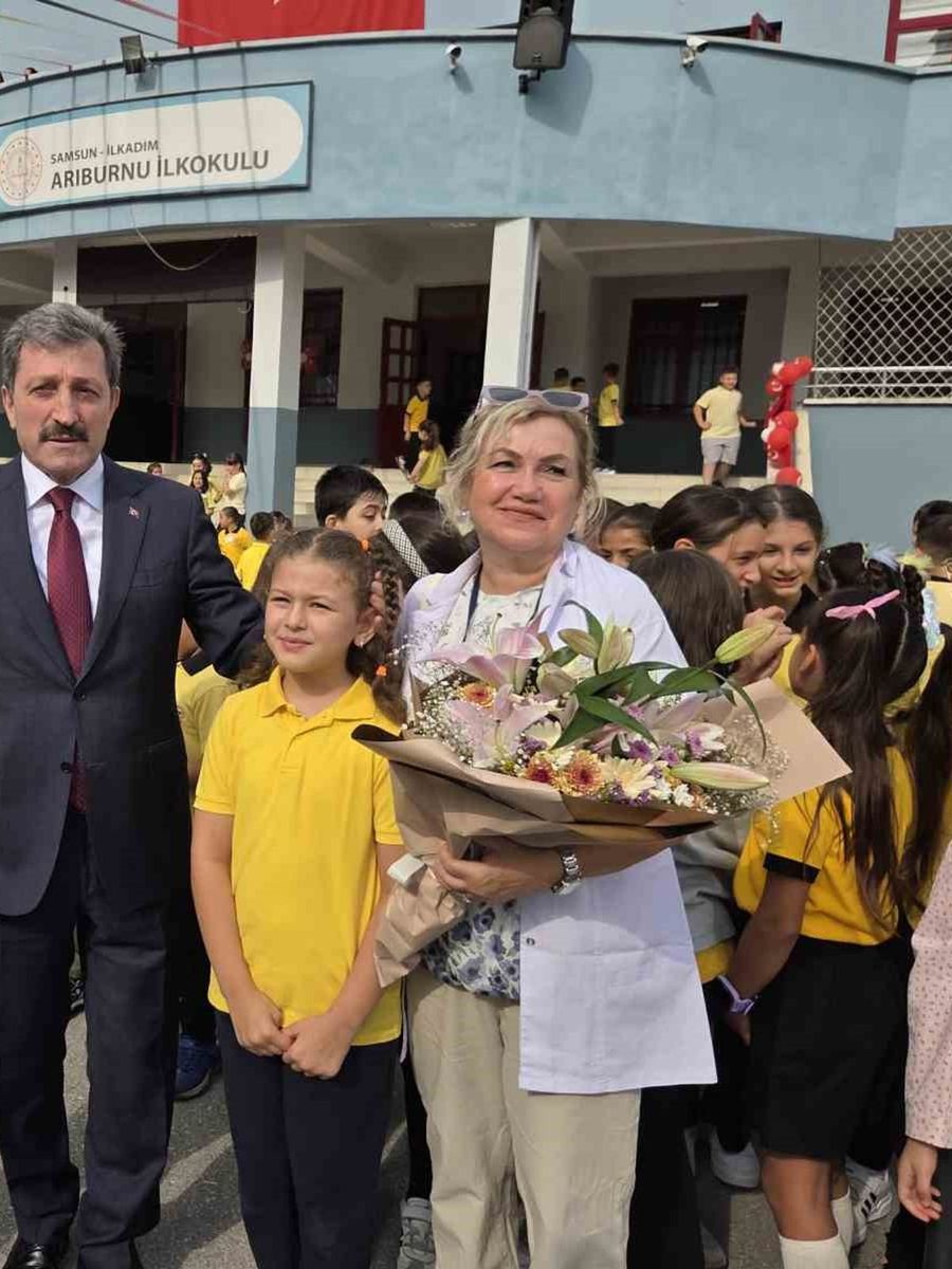 Vali Tavlı: "Sevgiyle yetiştireceğimiz evlatlarımız, istikbalimizin ve Türkiye Yüzyılı’nın mimarı olacak"