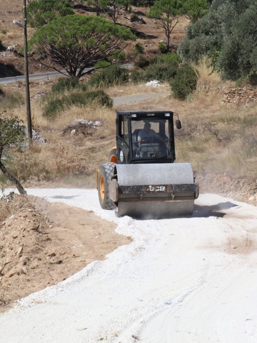 Bozdoğan Belediyesi’nden Güre Mahallesi’nde ulaşımı kolaylaştıran çalışma