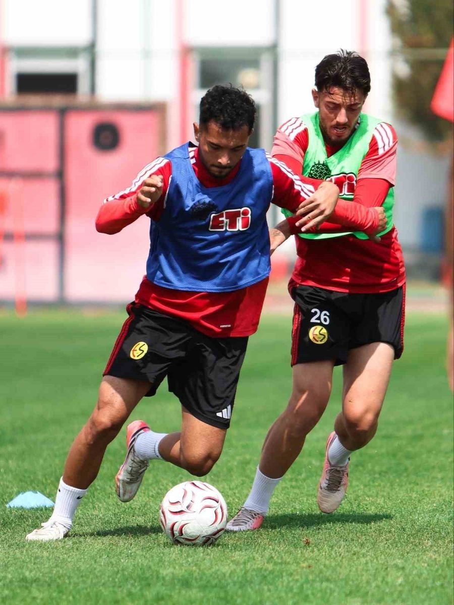 Eskişehirspor, Bigaspor deplasmanı için hazırlanıyor