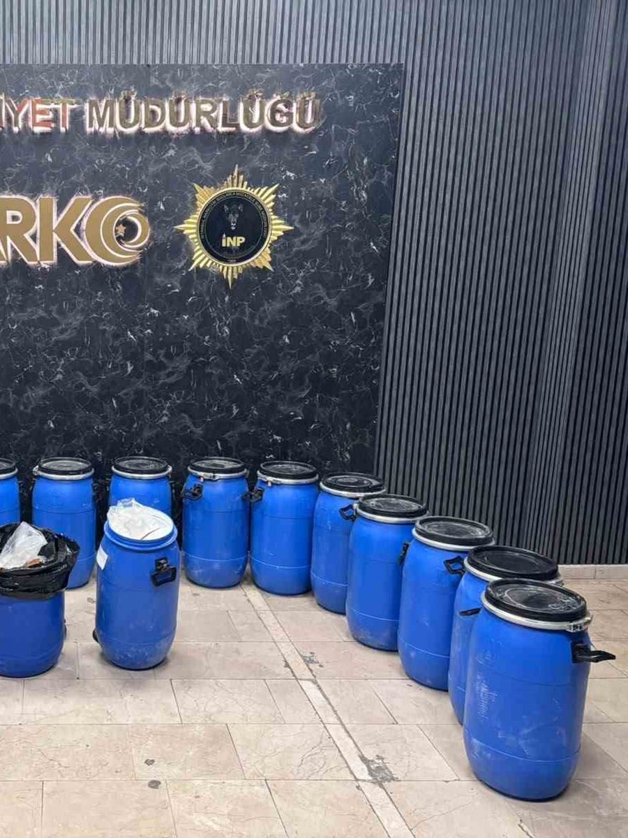 Bayrampaşa’da uyuşturucu operasyonu: 4 gözaltı