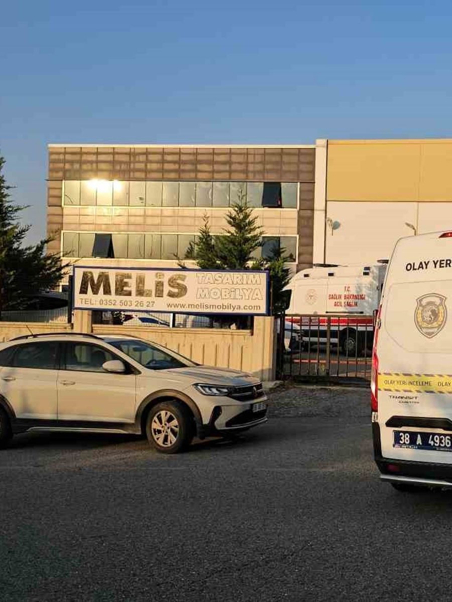 Kayseri’de bir şahıs fabrika önünde intihar etti