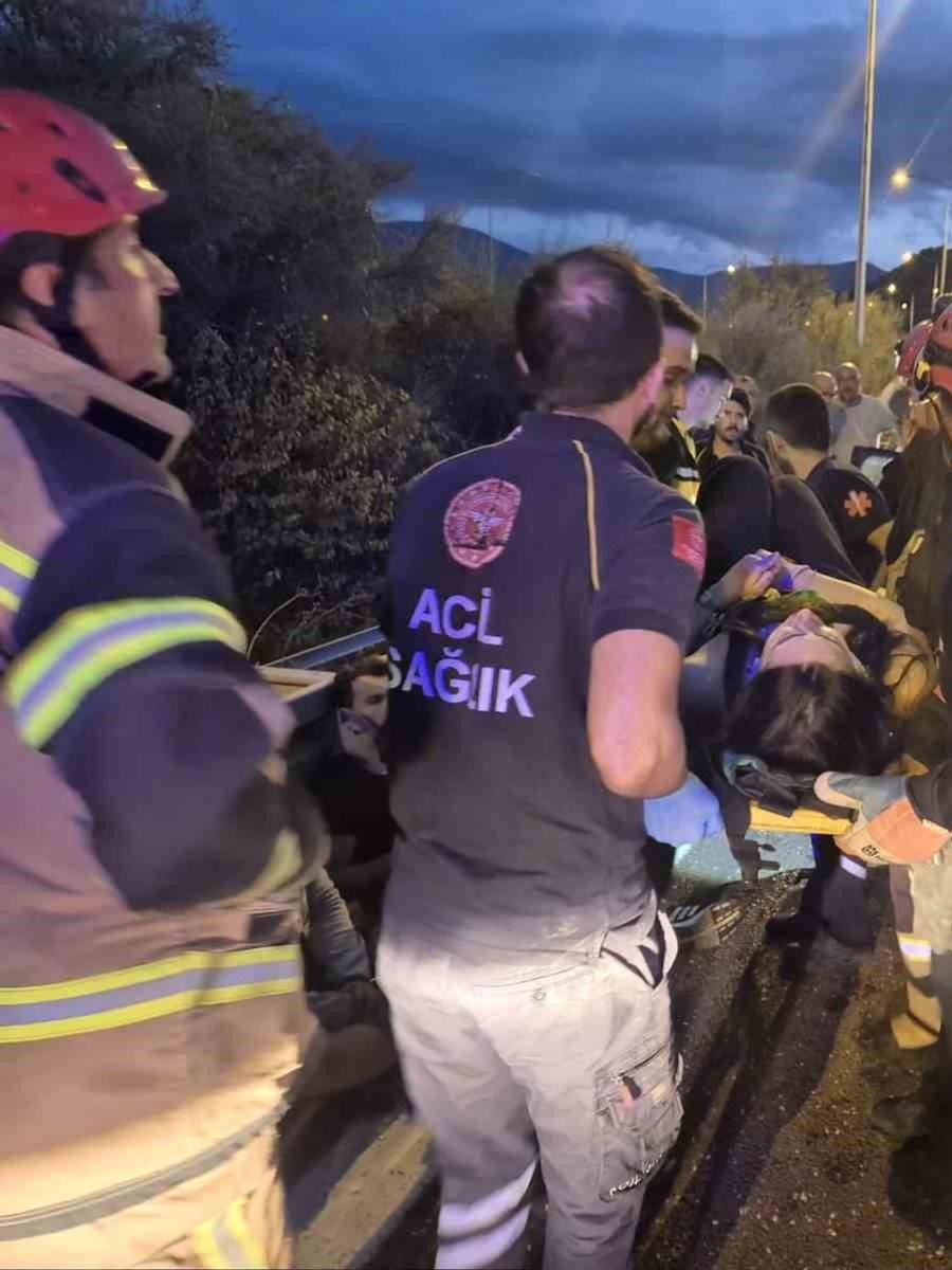 İstanbul-İzmir Otoyolu’nda zincirleme kaza: 11 yaralı
