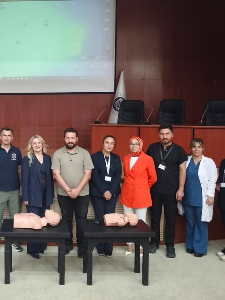 "Hayat Kurtarmak İçin İlk Adım": Temel İlkyardım eğitimi