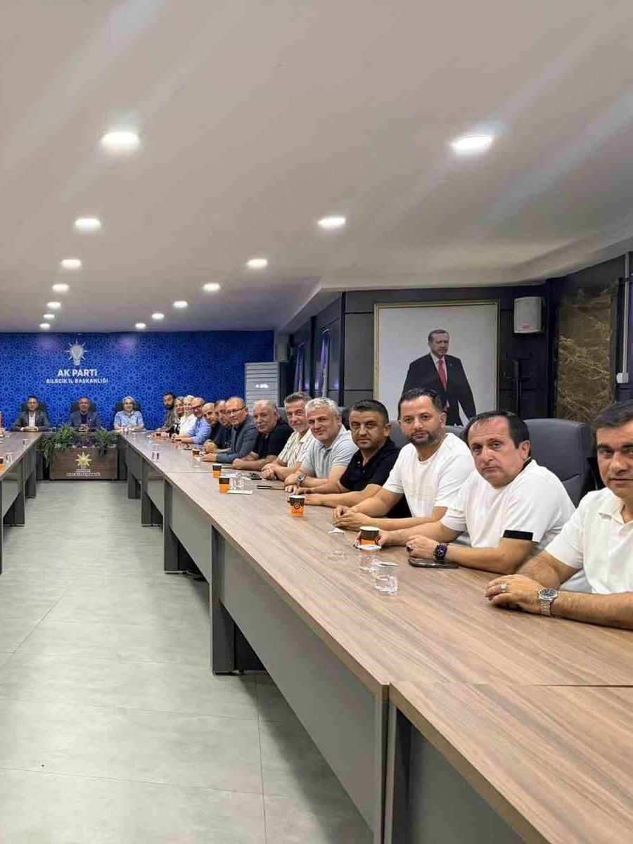 AK Parti Bilecik’te haftalık Olağan İl Yönetim Kurulu Toplantısı