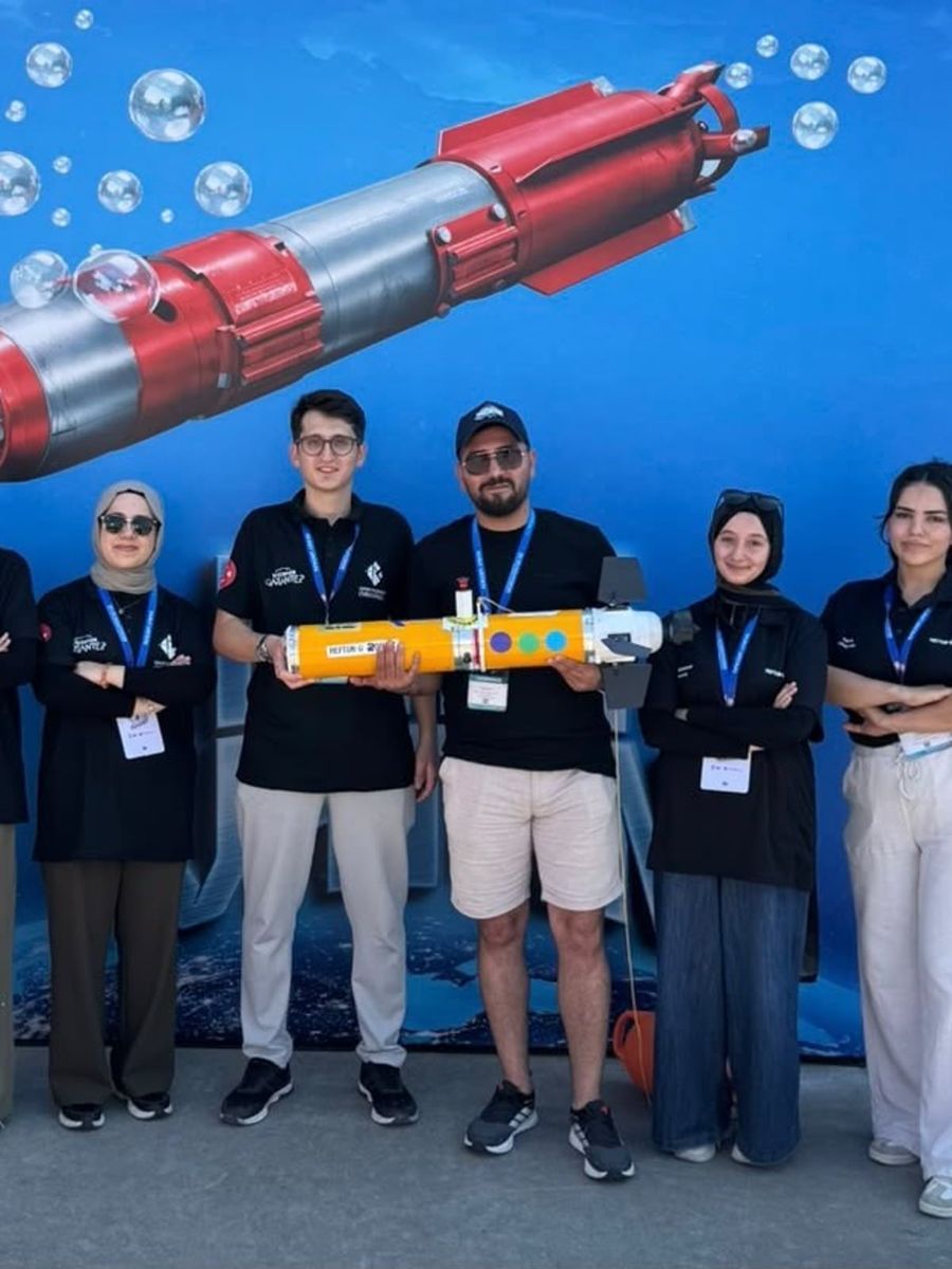 HKÜ Teknogaraj Meftun-u Roket Takımı TEKNOFEST’te üçüncü oldu