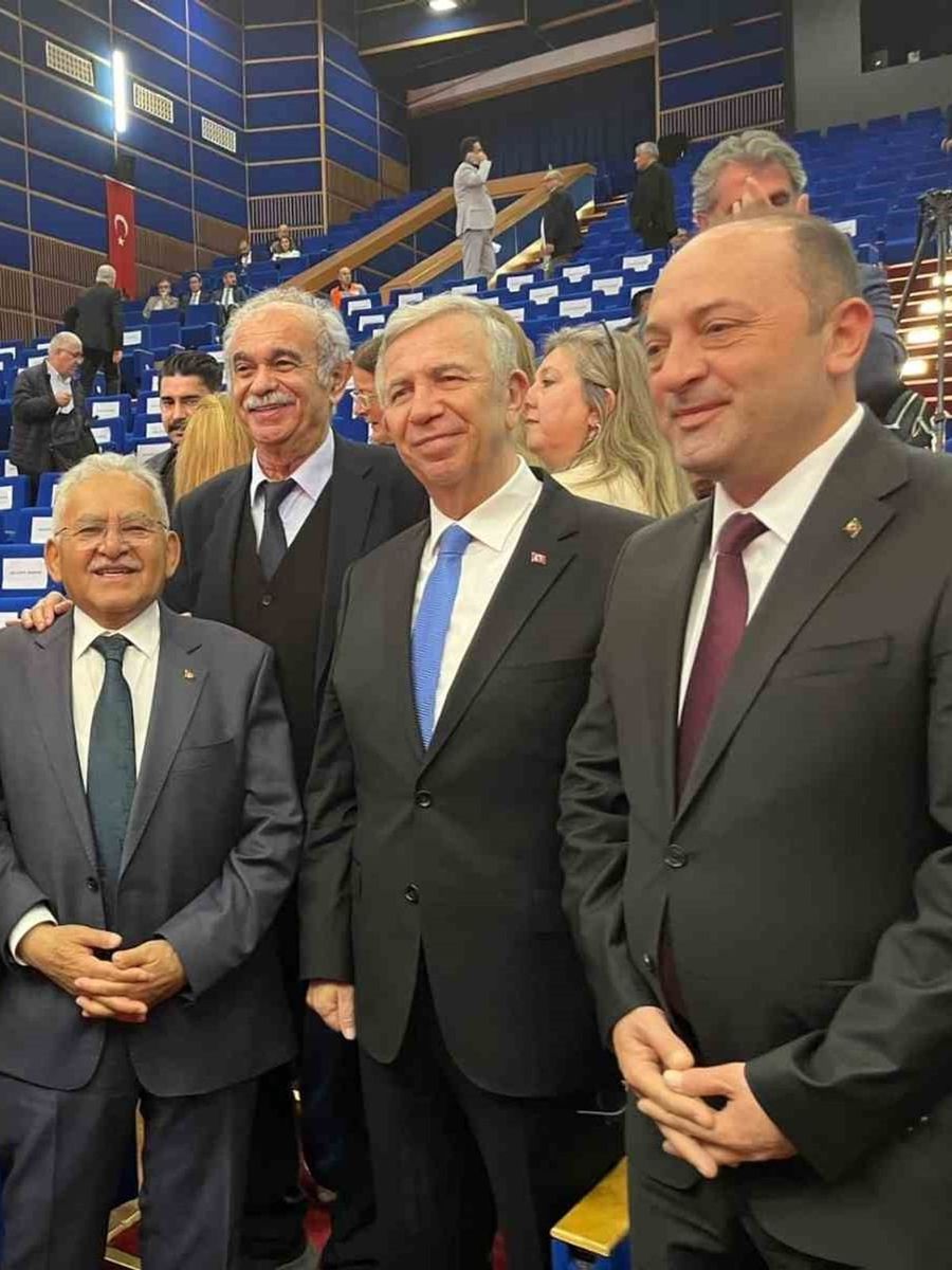 Başkan Büyükkılıç’ın ev sahipliğinde tarihi buluşma: TKB Olağan II. Meclis Toplantısı Kayseri’de