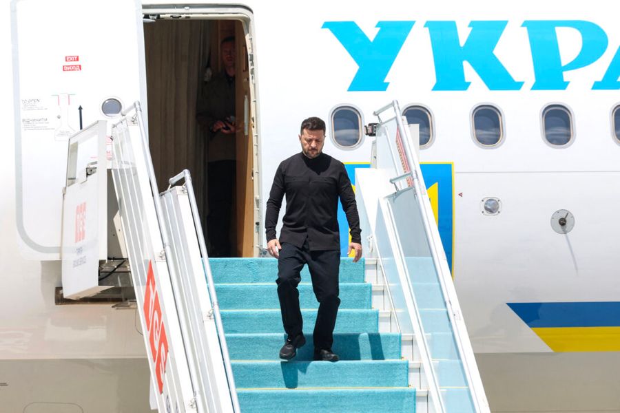 Zelenskyy'nin uçağı, Moldova'dan ayrılırken drone ile neredeyse vuruluyordu